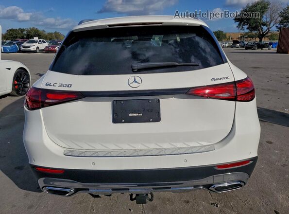W1NKM4HBXRF200879 2024 MERCEDES-BENZ GLC-CLASS White Вид ззаду