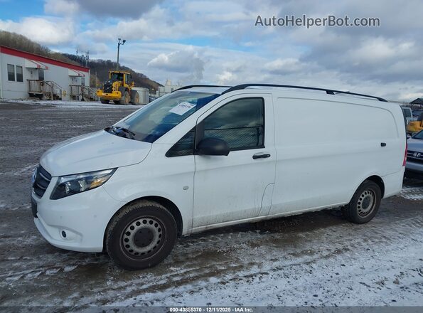 W1YV0CEY5P4264321 2023 MERCEDES-BENZ METRIS Белый Панорамный вид салона 360°