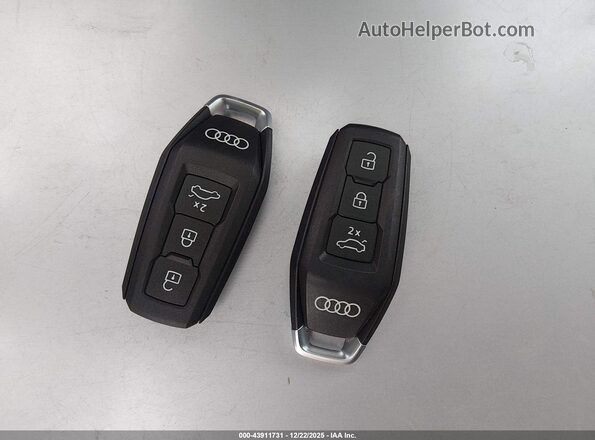 WA114BGF6SA041609 2025 AUDI Q6 E-TRON Черный Вид панели приборов