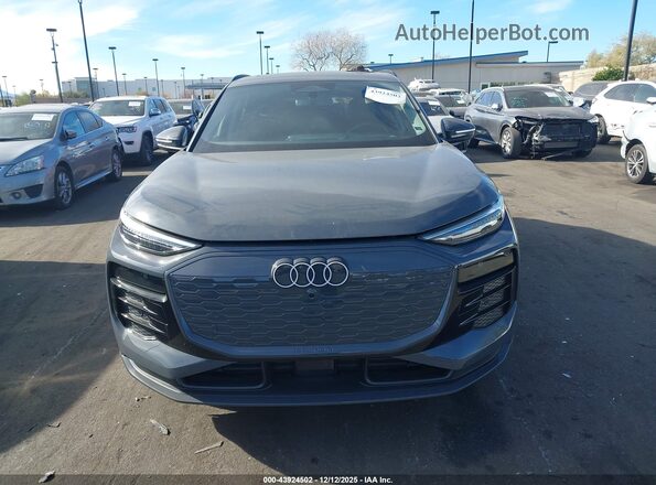 WA124BGF2SA067600 2025 AUDI Q6 E-TRON Gray Vista interior trasera