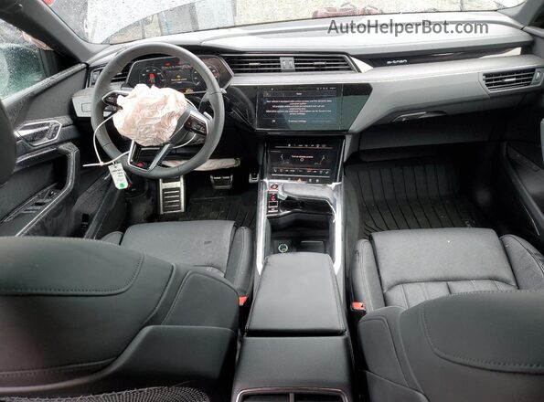 WA16CBGE1RB052019 2024 AUDI SQ8 Black Widok deski rozdzielczej