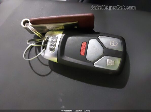 WA18ABF40RA004749 2024 AUDI OTHER Белый Вид панели приборов