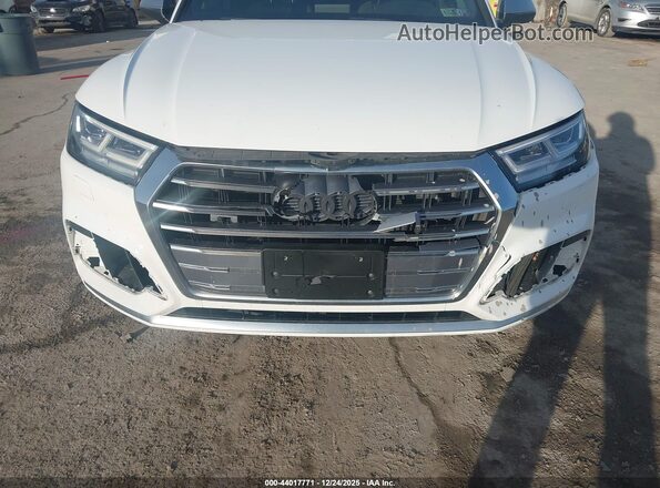 WA1A4AFY2K2133257 2019 AUDI SQ5 White Вид спереду
