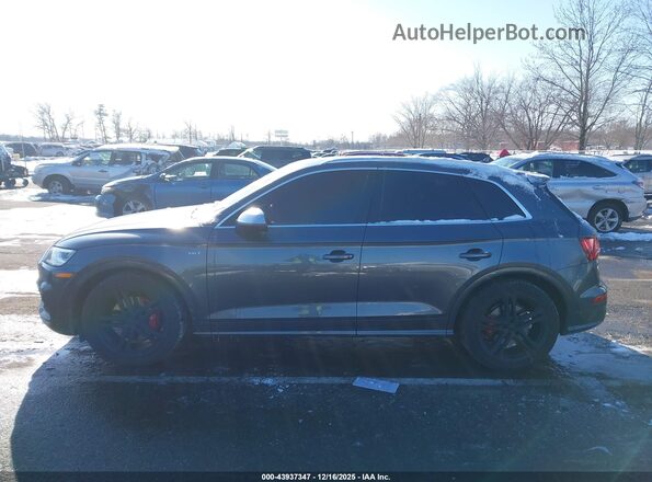 WA1A4AFY4J2226263 2018 AUDI SQ5 Silver 