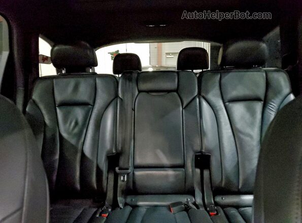 WA1AAAF78KD001897 2019 AUDI Q7 Black Հետևի նստատեղերի տեսք