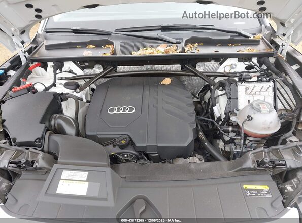 WA1AAAFY2M2082189 2021 AUDI Q5 White Вид ззаду