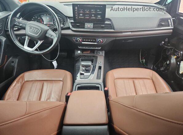 WA1AAAFY6M2054430 2021 AUDI Q5 Black Widok deski rozdzielczej
