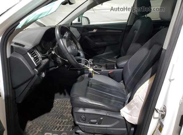 WA1AAAFY8M2059872 2021 AUDI Q5 White 