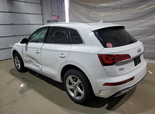 WA1AAAFY8M2059872 2021 AUDI Q5 White 