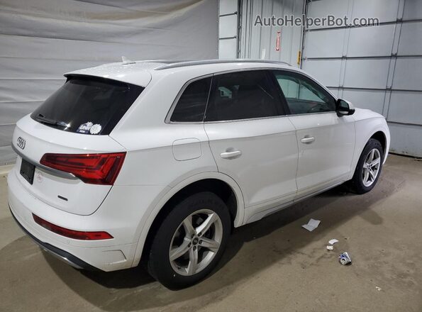 WA1AAAFY8M2059872 2021 AUDI Q5 White 