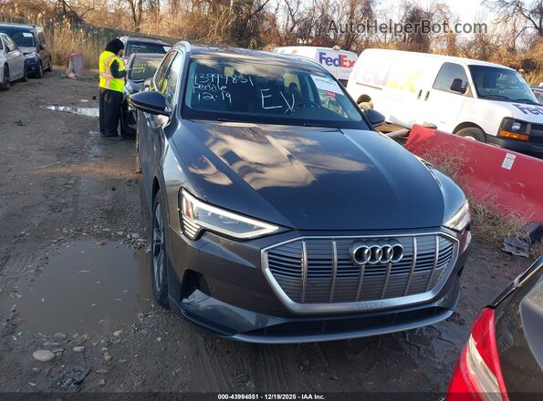 WA1AAAGE0MB020567 2021 AUDI E-TRON Gray Սարքավորումների վահանակի տեսք