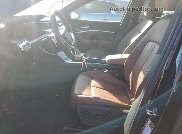 WA1AAAGE0NB027648 2022 AUDI E-TRON Black Vista interior delantera