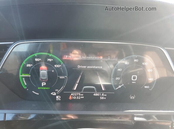 WA1AAAGE0NB027648 2022 AUDI E-TRON Black Vista del cuadro de instrumentos