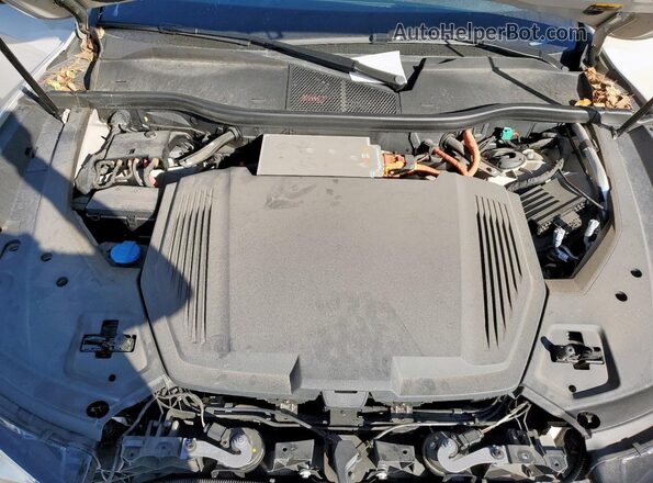 WA1AAAGE2NB005795 2022 AUDI E-TRON Gray Engine compartment view