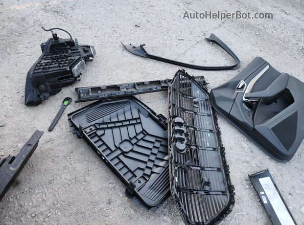 WA1AAAGE3MB013466 2021 AUDI E-TRON Gray VIN կոդի պիտակի տեսք