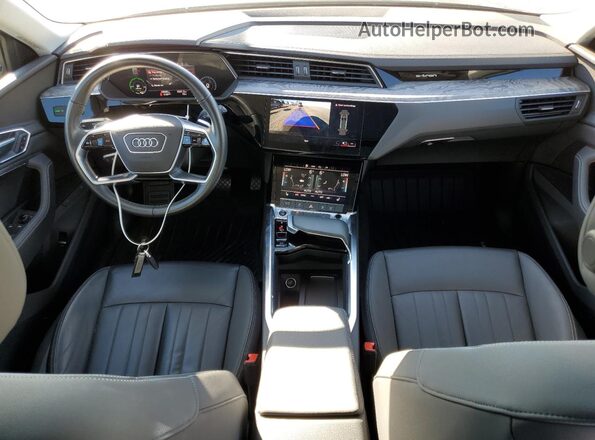 WA1AAAGE6MB013655 2021 AUDI E-TRON Black წინა პანელის ხედი