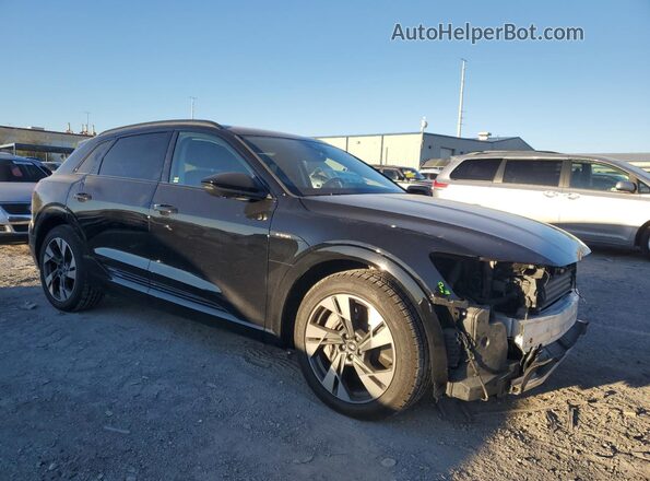WA1AAAGE7MB022767 2021 AUDI E-TRON Black Przód prawy