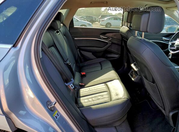 WA1AABGE8NB022414 2022 AUDI E-TRON Silver Rear interior view