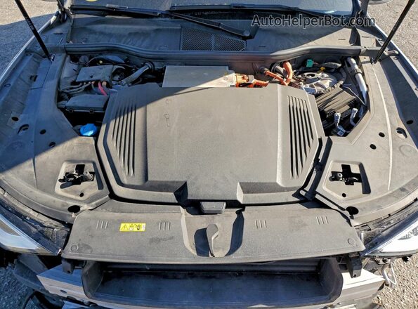WA1AABGE8NB022414 2022 AUDI E-TRON Silver Engine compartment view