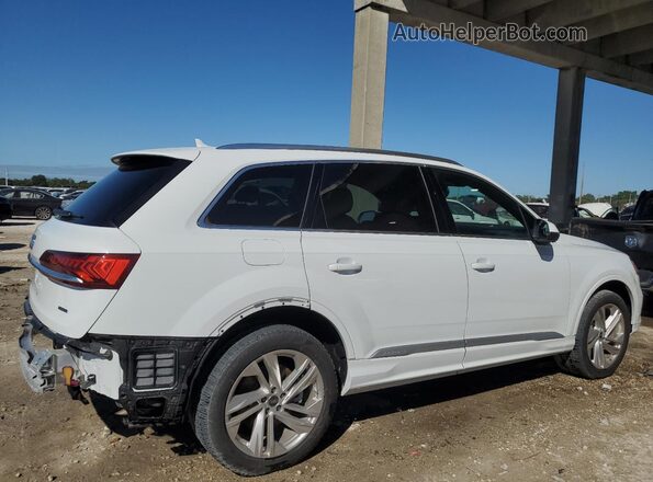 WA1ACBF72PD027046 2023 AUDI Q7 White Rear right