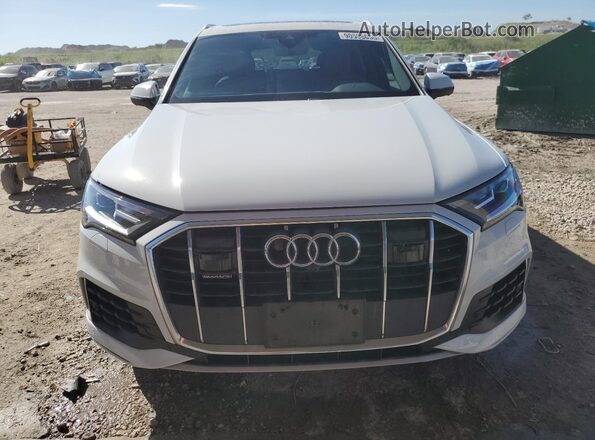 WA1ACBF72PD027046 2023 AUDI Q7 White Front view