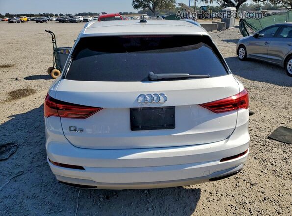 WA1AECF33K1079227 2019 AUDI Q3 White Հետևի տեսք