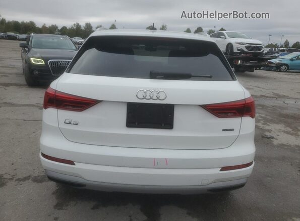 WA1AECF36K1078492 2019 AUDI Q3 White Вид ззаду