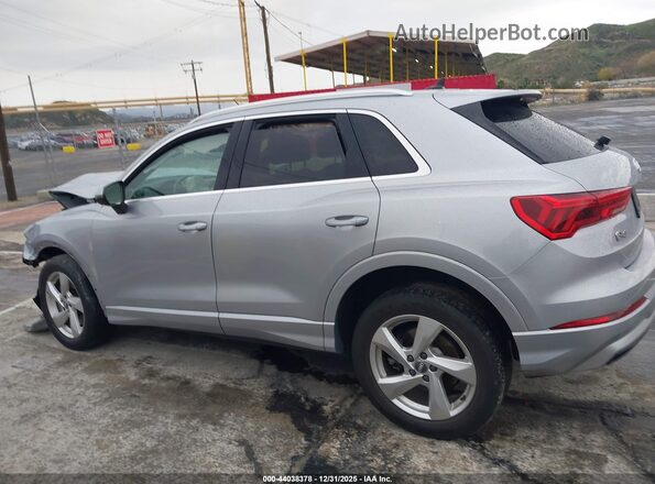 WA1AECF36L1111489 2020 AUDI Q3 Silver Rear interior view