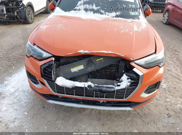 WA1AECF39K1078423 2019 AUDI Q3 Оранжевый Вид спереди
