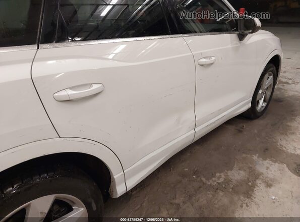 WA1AECF3XL1075421 2020 AUDI Q3 White Widok z przodu