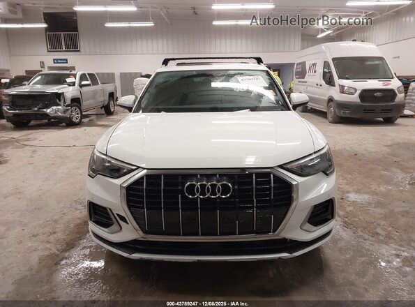WA1AECF3XL1075421 2020 AUDI Q3 White Widok deski rozdzielczej
