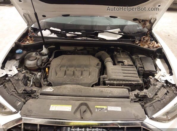 WA1AECF3XL1075421 2020 AUDI Q3 White Widok z tyłu