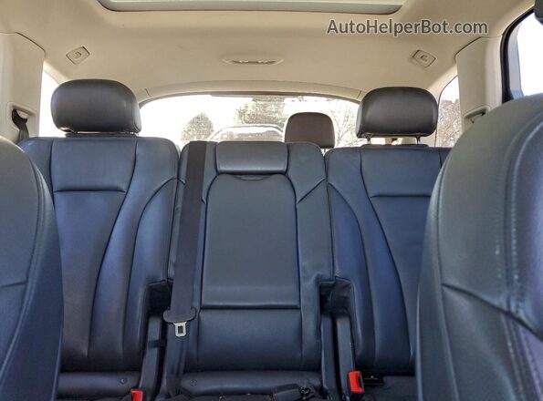 WA1AHAF73KD015122 2019 AUDI Q7 Gray Հետևի նստատեղերի տեսք