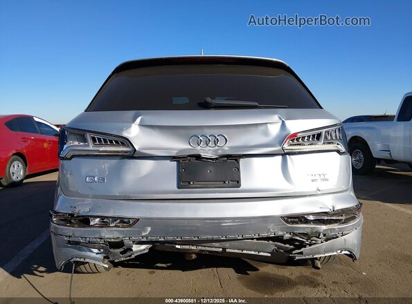 WA1ANAFY0J2041687 2018 AUDI Q5 Silver 