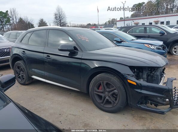 WA1ANAFY9J2204708 2018 AUDI Q5 Black Սալոնի հետևի տեսք
