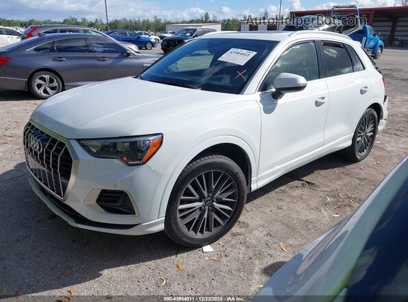 WA1AUCF3XM1147707 2021 AUDI Q3 White Передня ліва чверть