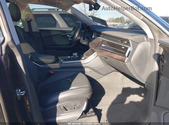 WA1AVAF11MD019693 2021 AUDI Q8 Black 