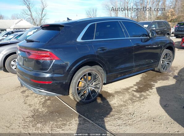 WA1AVAF11MD019693 2021 AUDI Q8 Black 