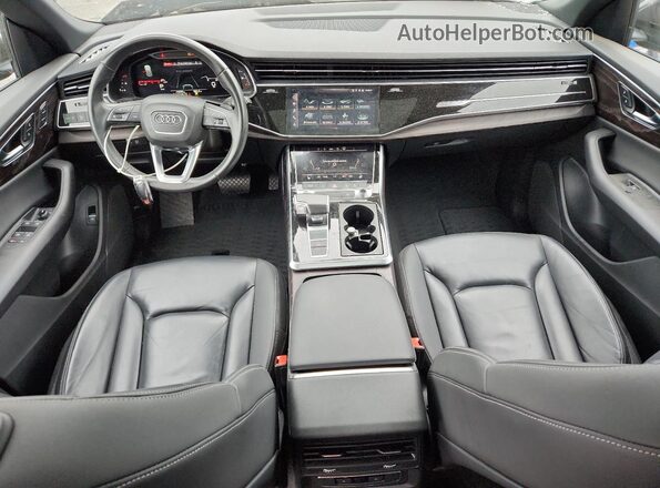 WA1AVAF15MD014500 2021 AUDI Q8 Black Dashboard view