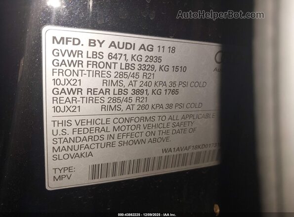 WA1AVAF18KD017310 2019 AUDI Q8 Black Engine compartment view