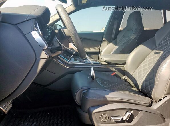 WA1AWBF13PD047647 2023 AUDI SQ8 Black Widok wnętrza z przodu