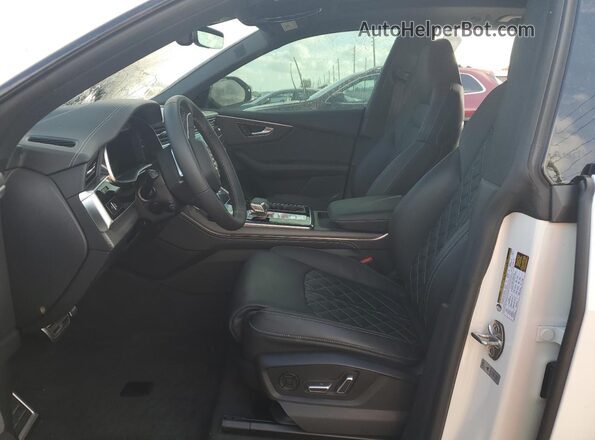 WA1AWBF1XRD010243 2024 AUDI SQ8 White Widok wnętrza z przodu