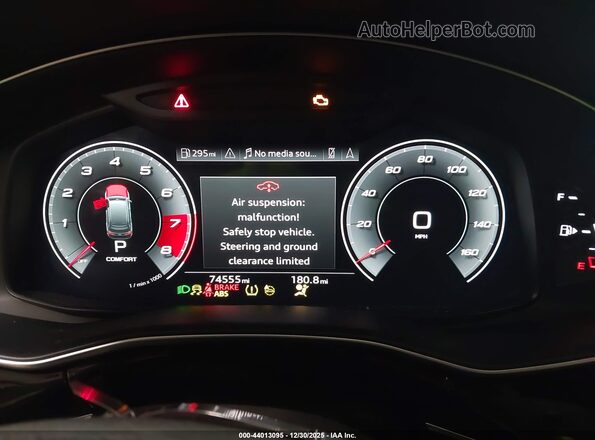 WA1AWBF78MD034215 2021 AUDI SQ7 Black Widok tylnych siedzeń