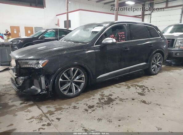 WA1AWBF78MD034215 2021 AUDI SQ7 Black Przód lewy