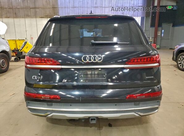 WA1AXAF76LD000683 2020 AUDI Q7 Black Вид ззаду