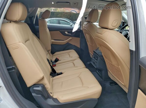 WA1AXBF71PD010419 2023 AUDI Q7 White უკანა სალონის ხედი
