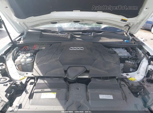 WA1AXBF79ND002744 2022 AUDI Q7 White Вид ззаду