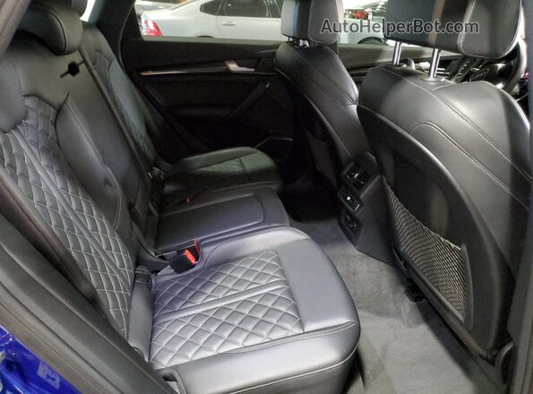 WA1B4AFY0N2023946 2022 AUDI SQ5 Blue Вид задньої частини салону