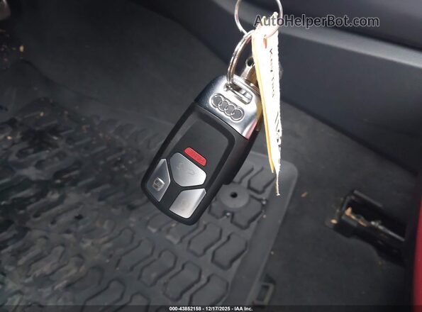 WA1B4AFY3R2112626 2024 AUDI SQ5 Gray Vista del salpicadero