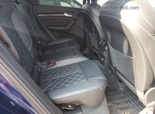 WA1B4AFY5L2021526 2020 AUDI SQ5 Blue უკანა სალონის ხედი
